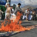 Brutalno udarili na Saudijce: Gori u Adenskom zalivu, Iran aktivirao svog satelita, mreža Revolucionarne garde sprema pakao na…