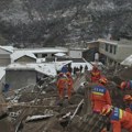 Poginulo 20 osoba, a nestale 24 u klizištima u Kini