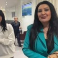 Dragana Mirković i Teya Dora se srele na aerodromu: Šta su poručile jedna drugoj? (VIDEO)