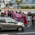 FOTO Demonstranti blokirali auto-put u Tel Avivu: Traže od Netanjahua hitan dogovor o oslobađanju talaca iz Gaze