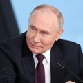 Putin: Ruska mirovna inicijativa može da zaustavi rat