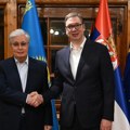 Vučić ugostio na večeri Tokajeva, kazahstanski predsednik mu poklonio jabuke