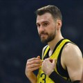 Gudurić režirao preokret, pa asistirao za pobedu: Marko pomogao Zvezdi i Partizanu