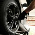 Adac: upozorava: Gume koje vozači sve češće biraju su znatno opasnije na putu nego što izgledaju