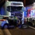 (Video) Jeziva tragedija na: Auto-putu Tri muškarca poginula, žena i dete teško povređeni kod Firence