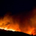 (Foto, video) gori Balkan: Požari divljaju u Grčkoj, buknulo i na popularnom ostrvu, u Albaniji naređene hitne evakuacije