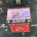 Cela Arena skandirala "Edin Avdić": Kada se pojavio crtež njegovog sina, mnogi nisu mogli da zadrže suze