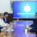 (Foto) Vučić razgovarao sa Kaj-Fu Lijem, jednim od vodećih kineskih stručnjaka za veštačku inteligenciju