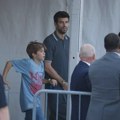 Pike sa sinovima gledao Šakirin nastup na Svetskom prvenstvu: Snimak sa tribina postao viralan VIDEO
