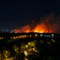 Izbio požar kod plaže "Oficirac"