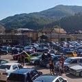 Ivanjica uz Mikija: Humanitarni auto-skup za novu šansu u lečenju (VIDEO)