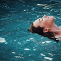 Kakav uticaj ima hlor iz bazena na naše telo?