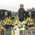 "Pričam o njima koliko mogu da ne zaboravim": Nadi su poginuli sinovi, uručene su joj boračke spomenice
