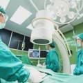 Lekari iz Londona uradiće transplantaciju bubrega kod dvoje dece u Tiršovoj