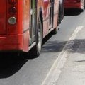 Pretučen vozač gradskog autobusa na Novom Beogradu Incident na liniji 74: Dve osobe ga udarale rukama i nogama po glavi i…