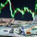 Havarija na tržištu, dolar pao na najniži nivo u poslednje 3 godine Fed sprema rezove, investitori u panici