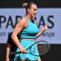 Kakva carica! Sabalenka napravila neviđeni šou pred novinarima u Londonu! Pitali je o njenoj protivnici, a ona u svom stilu…