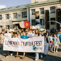 Ambalaža kao ulaznica: Limenka teatar fest u Kruševcu spaja umetnost i ekologiju