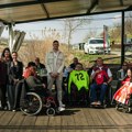 Humanost je utakmica u kojoj svi pobeđujemo: Fondacija Mozzart i Ivan Guteša uručili donaciju udruženju „Parakvad” u Vršcu…