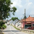 Krenule restrikcije vode od 20 časova uveče do 4 ujutru! Usled prekomerne potrošnje, slavine suve u Rakovcu, Beočin gradu i…