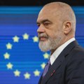 Rama poredi kandidate za EU sa decom koja odrastaju za istim stolom