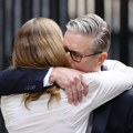 Britanski premijer podneo ostavku! Vanredno obraćanje Kira Starmera ispred Dauning strita