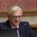 Poslanik Nestorovićevog pokreta rekao da Zakon o oružju i municiji izgleda „kao da su ga pisale žene“, dobio opomenu Brnabić…