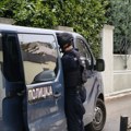 Muškarac (40) u Kotežu raketom pogodio kuću u izgradnji, policija pronašla i neeksplodiranu ručnu bombu
