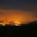 Vatrogasci uspeli da obuzdaju najveći šumski požar u Kaliforniji i Nevadi
