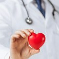 Sindrom prazničnog srca – lekari upozoravaju da slušate svoje telo