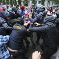 Pravni odbor usvojio nacrt "ruskog zakona": Sukob policije i demonstranata ispred parlamenta Gruzije, 20 uhapšenih (foto)