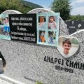 Umesto na torti, svećiće zapaljene na Andrejevom grobu: Danas je u Nišu obeležen najtužniji rođendan, porodica ubijenog…