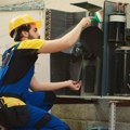 Trik koji će vam spasiti i klimu i novčanik! Ne treba vam majstor da bi uređaj radio kao nov uradite ovo jednom u mesec dana