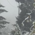 Sneg i na Vidojevici: Sela kod Prokuplja se zabelela (foto/video)
