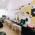 Mejkers lab mreža nastavlja širenje po Srbiji: U prvoj fazi 7 srednjih škola i gimnazija dobilo učionice budućnosti