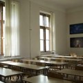 (Foto) skandalozna anketa kružila u savetu roditelja jovine gimnazije Nakon "stabla srama" ponovo se targetiraju profesori i…