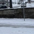 U gradu kolaps zbog neočišćenog snega na kolovozu