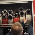 Veliki požar u fabrici nameštaja u Svrljigu, vatru gase i građani