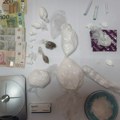 Uhapšen diler iz Stare Pazove: Policija u stanu pronašla amfetamin, marihuanu i tablete