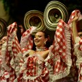 Folklorni ansambli iz Perua, Ekvadora, Kolumbije, Španije, Portugala i Bugarske nastupaju na festivalu u Nišu