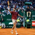 Vašero se plasirao u finale Bazela i sačuvao Novaka od Frica
