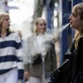 Francuzi zabranjuju pušenje na plažama, parkovima i drugim javnim mestima