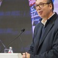 Vučić: Studentske kartice aktivne od danas, srednjoškolci do petka dobijaju novac