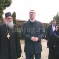 Vučić: Obilaziću manastire u narednim godinama i probati da im pomognem