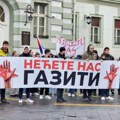 FOTO, VIDEO: Učenici poručili sa skupa u Zrenjaninu – došlo je vreme da strah promeni stranu