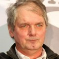 Devet godina bez Mande: Voljeni glumac preminuo je na sceni pred suprugom i sinom