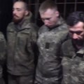 Zarobljeni zbog slikanja: Pokušali da uđu u naselje da rašire ukrajinsku zastavu pa ih Rusi opkolili (mapa/video)