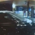 Vozilo sa eksplozivom udarilo u atletski klub u Portlandu, vozač poginuo
