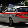 Autobus bez vozača udario u banku u Švajcarskoj