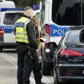 Filmska prevara u Nemačkoj: Uhapšeni lažni policajci sa lisicama, rotacijom i oružjem